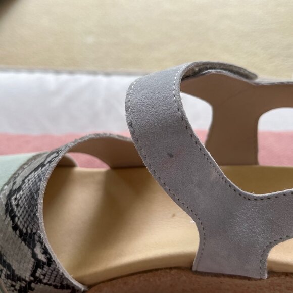 Mephisto Gianna Platform Sandal - Picture 3 of 7